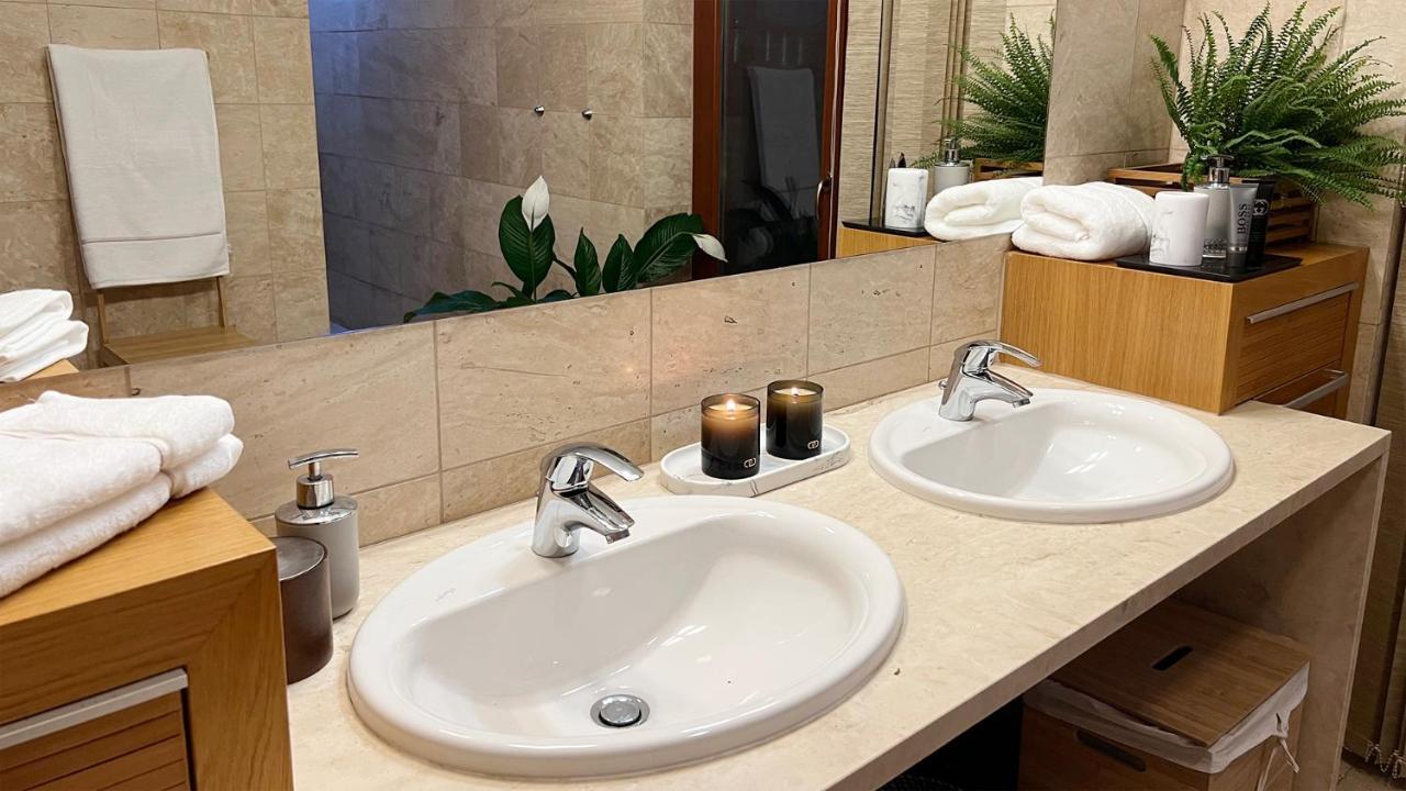Artemisia Luxury Apartments Penthouse ブダペスト エクステリア 写真